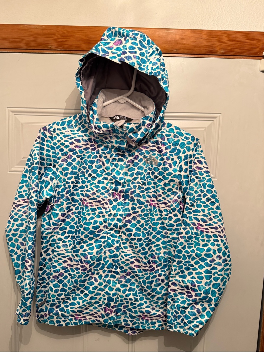 The North Face Girls' Novelty Resolve Jacket teal purple spotted  Sz  Med 10/12